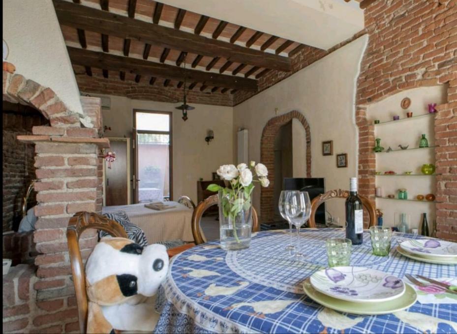 Taverna rustica in Toscana Fucecchio Esterno foto